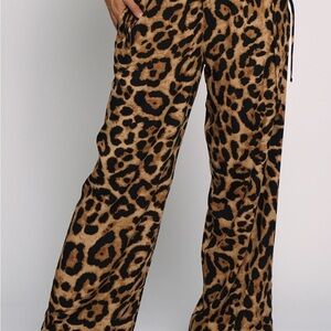 Sans Souci Leopard Print Pants